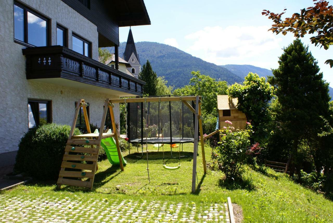 Apartment St. Peter Radenthein Bagian luar foto