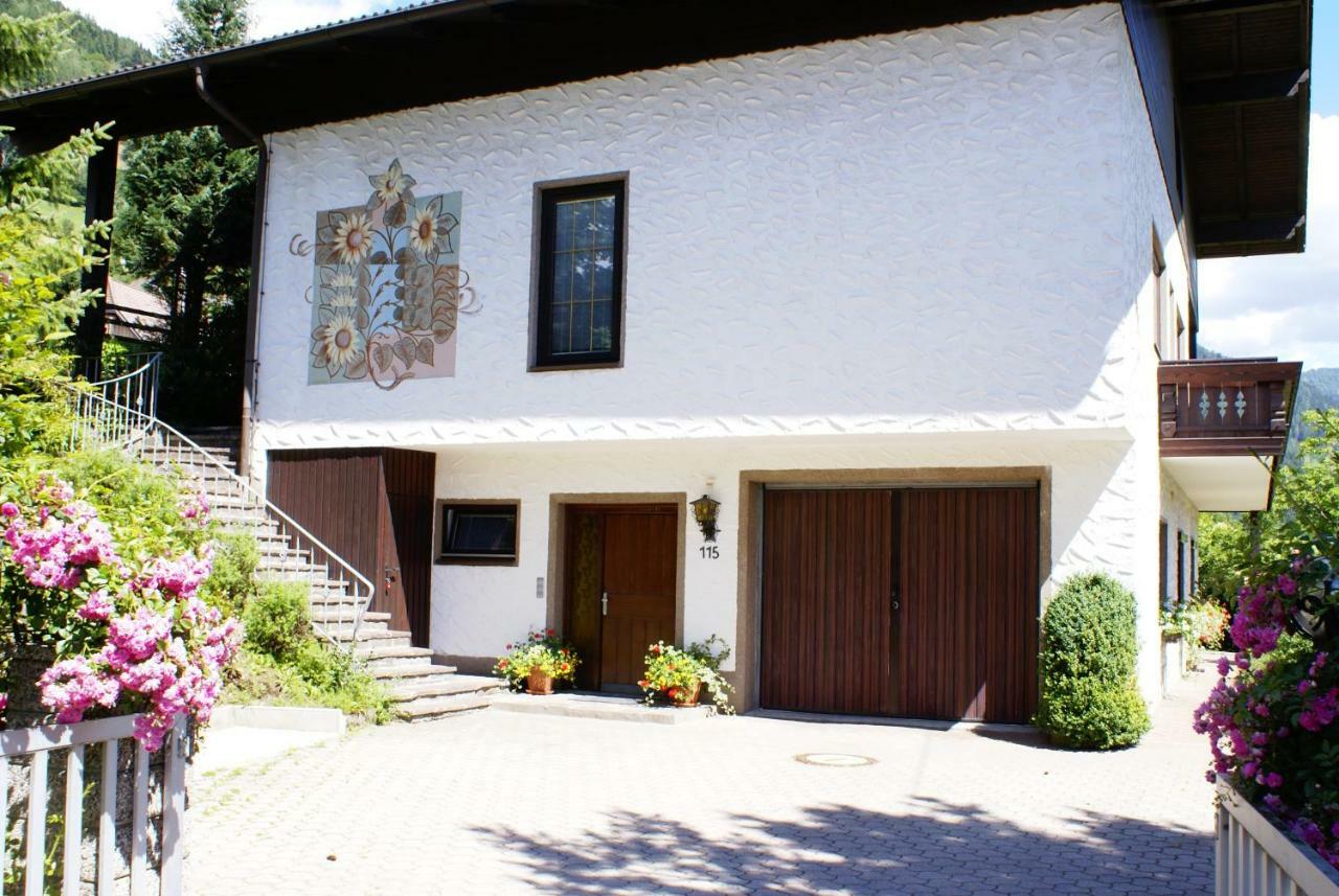 Apartment St. Peter Radenthein Bagian luar foto
