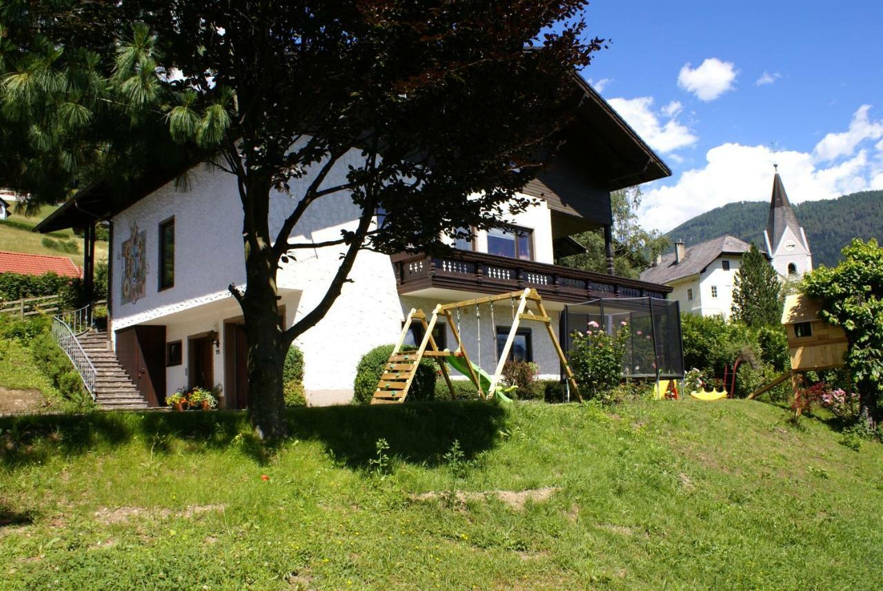 Apartment St. Peter Radenthein Bagian luar foto