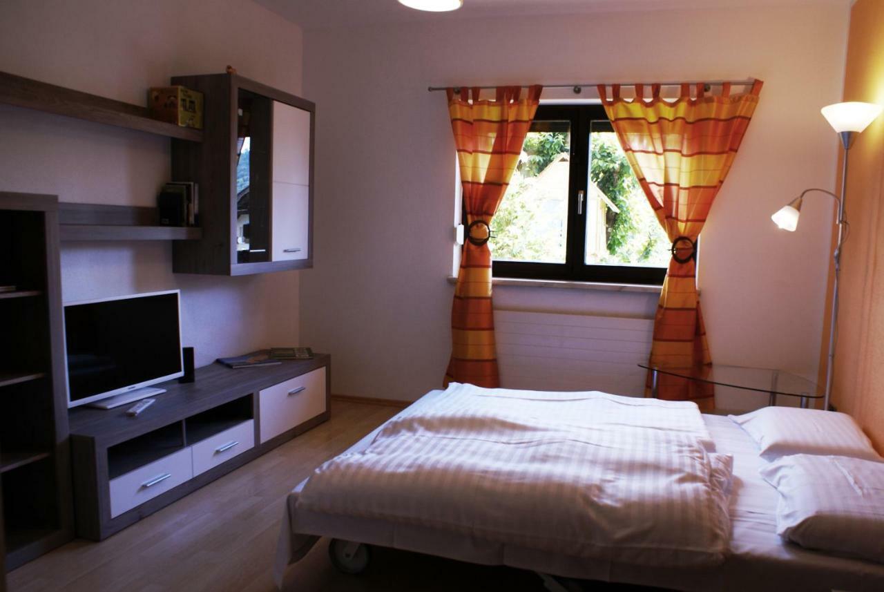 Apartment St. Peter Radenthein Bagian luar foto