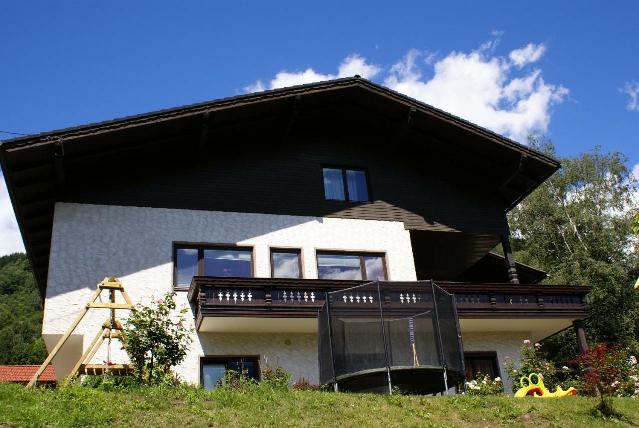 Apartment St. Peter Radenthein Bagian luar foto